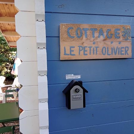 Chalet "Le Petit Olivier" Gites Appart 'Hotel L'Echappee Belle D'Aubenas Logement 2 Sur 3 Exteriör bild